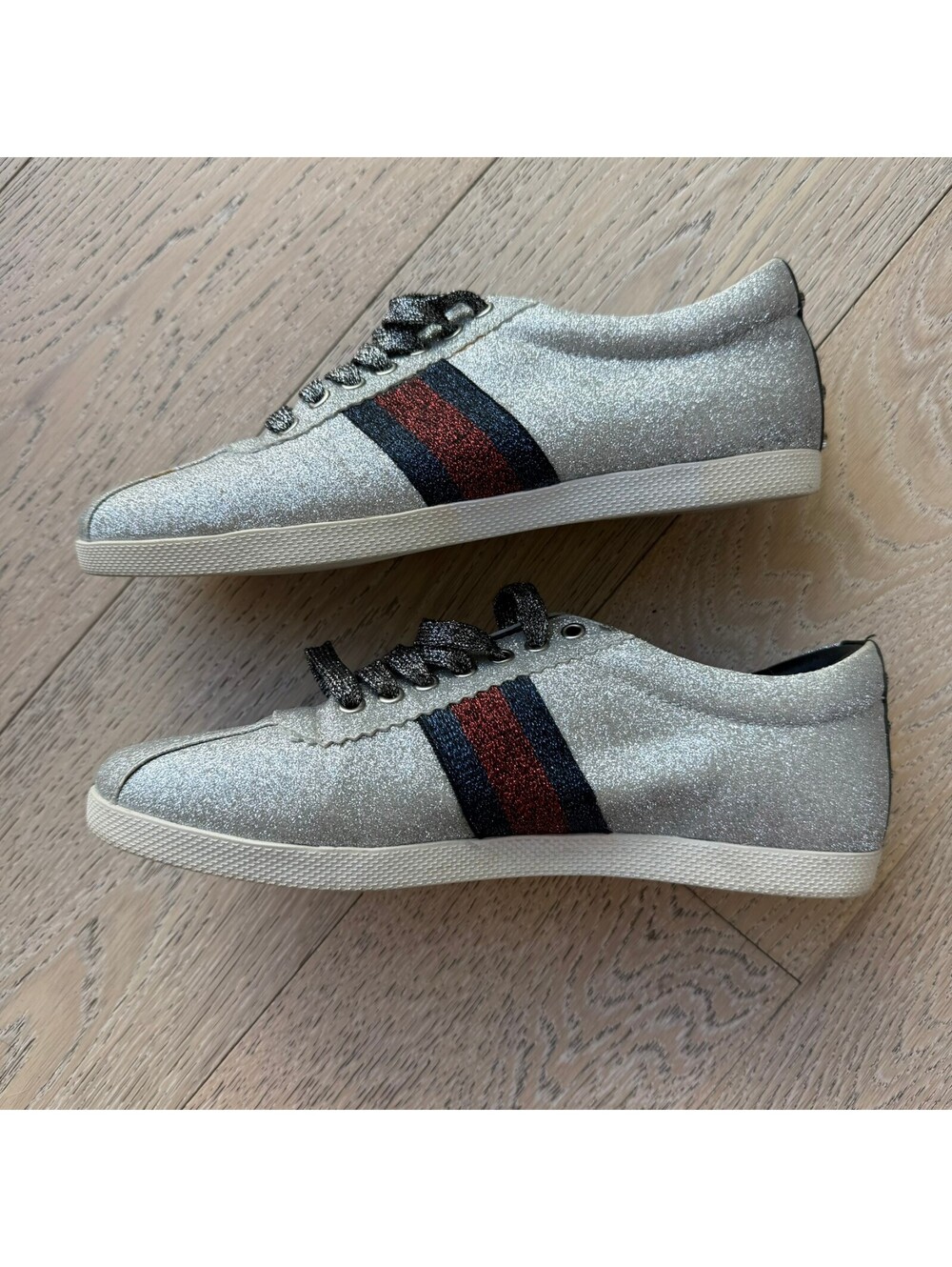 Gucci Silver Glitter Low Top Sneakers Red and Blue Stripe 9 - Picture 2 of 8